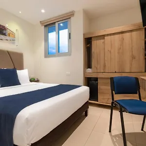 3* Hotel Portal Del Río